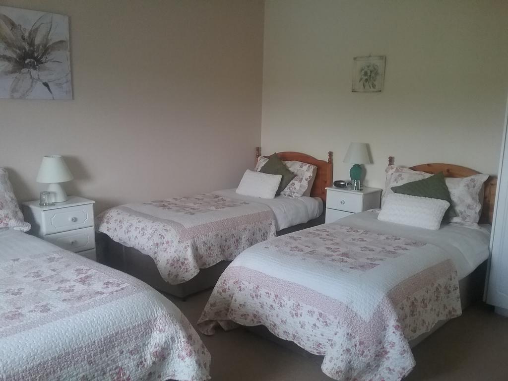 Rocksberry Bed & Breakfast Castlebar Eksteriør bilde
