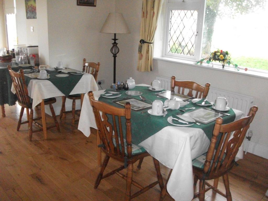 Rocksberry Bed & Breakfast Castlebar Eksteriør bilde