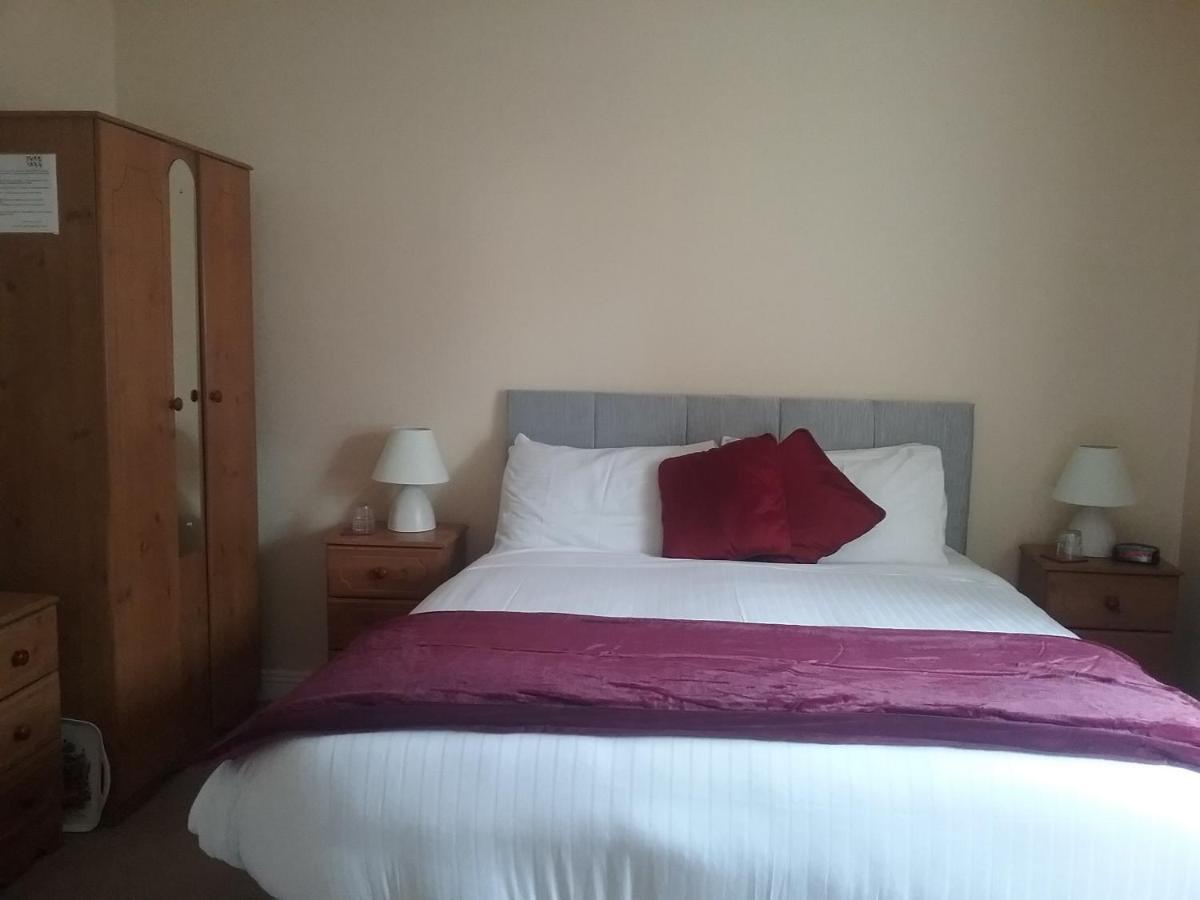 Rocksberry Bed & Breakfast Castlebar Eksteriør bilde